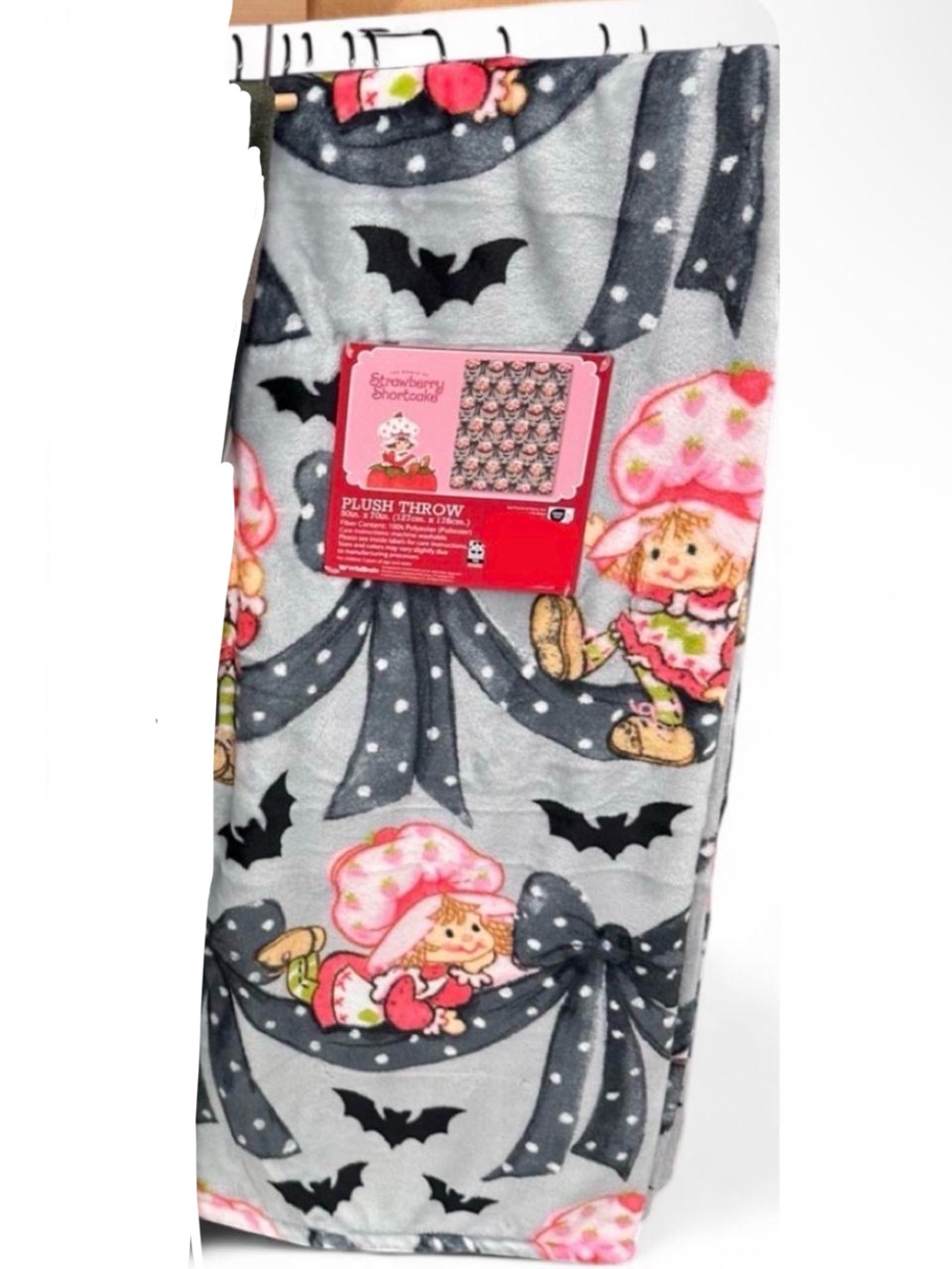 Strawberry Shortcake Halloween Bats & Bows Plush Throw Blanket, gray